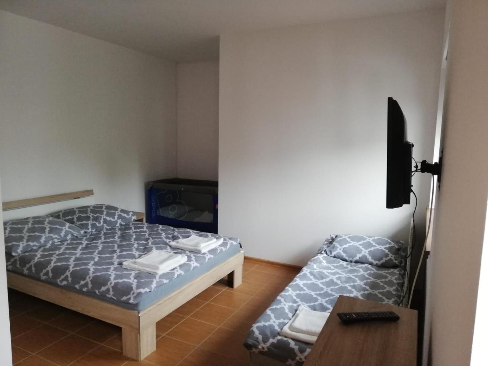Villa Pokoje U Iwonki - Barzowice Extérieur photo